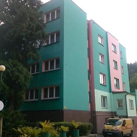 Pod Zielonym Kogutem Hostel Duszniki Zdrój Buitenkant foto