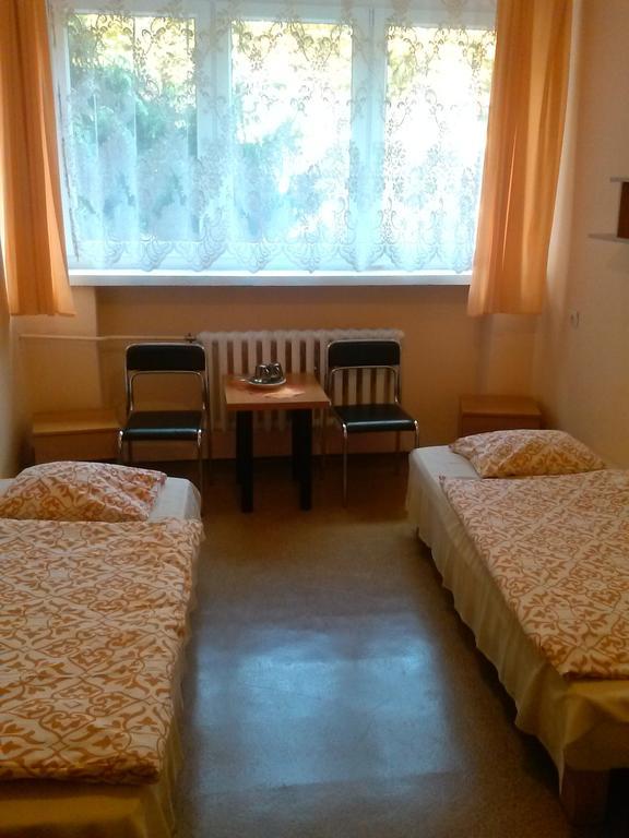 Pod Zielonym Kogutem Hostel Duszniki Zdrój Kamer foto