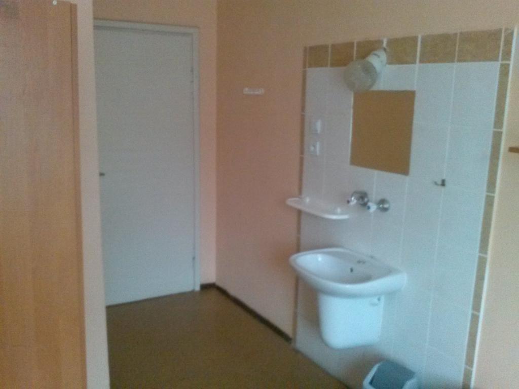 Pod Zielonym Kogutem Hostel Duszniki Zdrój Kamer foto